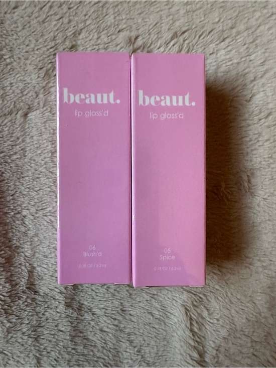Other - Beaut Lip Gloss